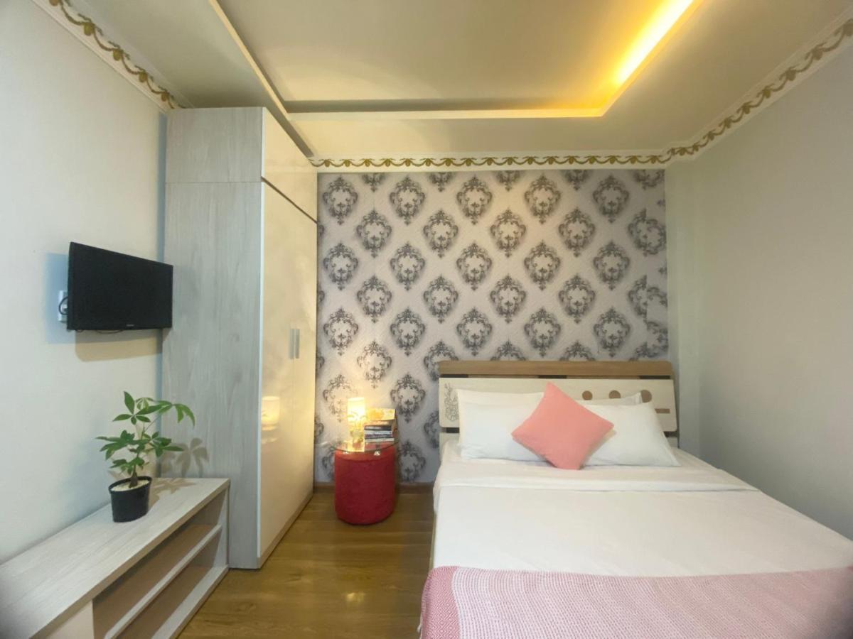Crowne Bui Vien Hotel Хошимін Екстер'єр фото