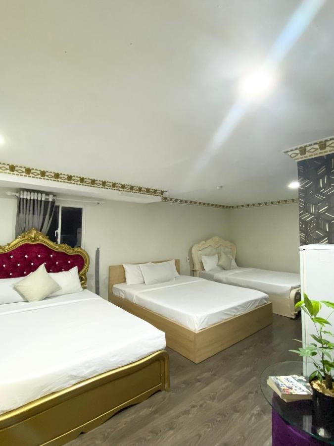 Crowne Bui Vien Hotel Хошимін Екстер'єр фото