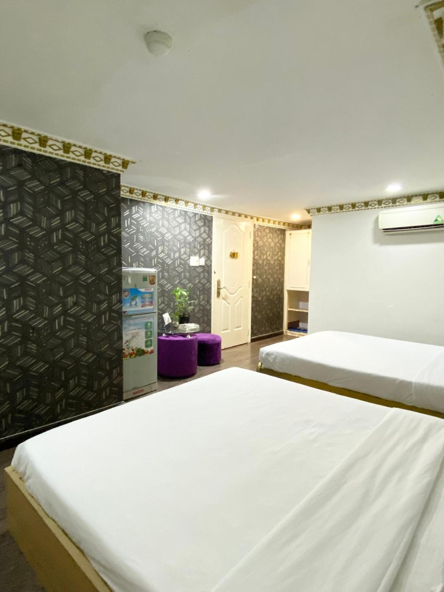 Crowne Bui Vien Hotel Хошимін Екстер'єр фото